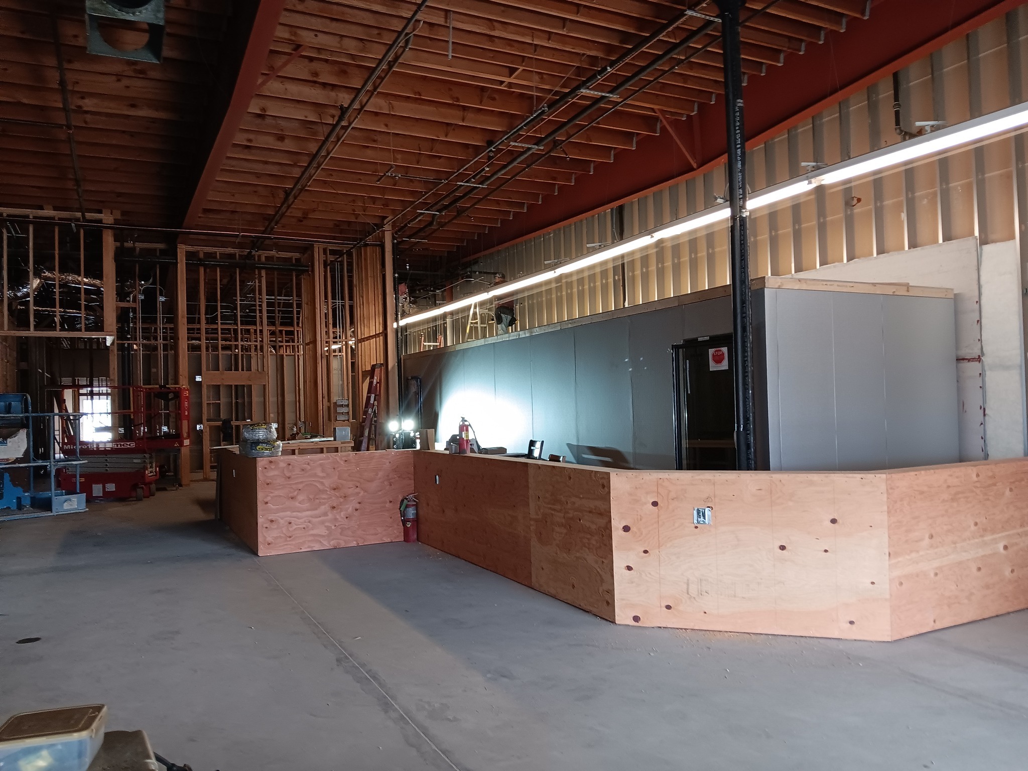 Brass Tap Hollister Restaurant